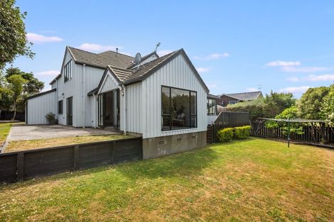 Photo of property in 66 Joseph Banks Drive, Whitby, Porirua, 5024