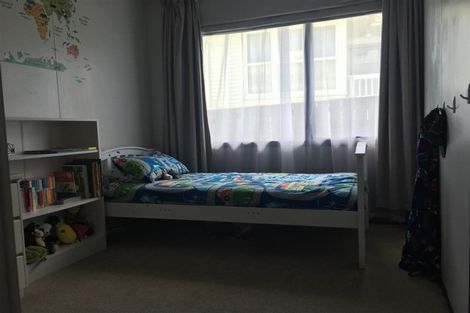 Photo of property in 1/6 Valdale Road, Henderson, Auckland, 0610