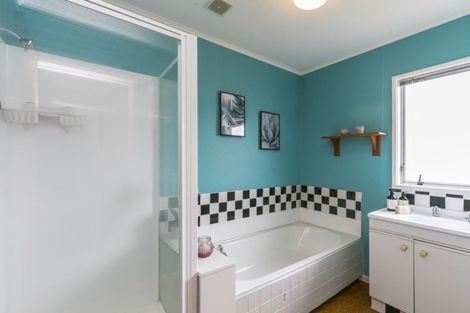 Photo of property in 144a Mitchell Street, Brooklyn, Wellington, 6021