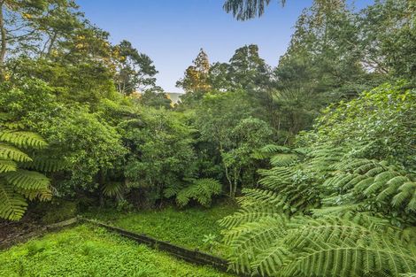 Photo of property in 25 Victory Road, Laingholm, Auckland, 0604