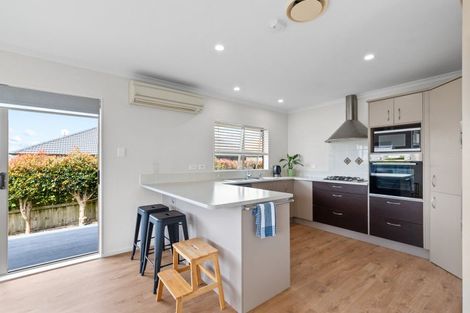 Photo of property in 26 Nanleen Rise, Manurewa, Auckland, 2105