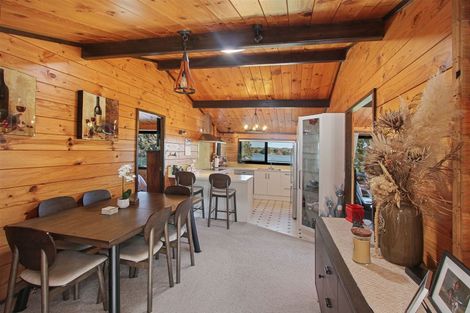 Photo of property in 100 Wharf Road, Clarks Beach, Pukekohe, 2679