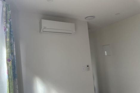 Photo of property in 23 Hakinakina Drive, Flat Bush, Auckland, 2019