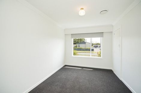Photo of property in 121 Derwent Crescent, Glengarry, Invercargill, 9810