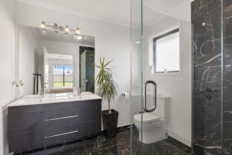 Photo of property in 9 Mary Place, Darfield, 7510