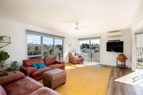 Photo of property in 15 Anne Street, Ferndale, New Plymouth, 4310