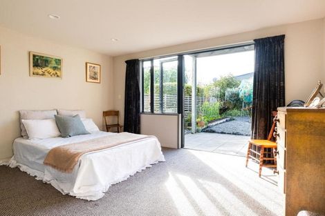 Photo of property in 11 Barry Street, Ahuriri, Napier, 4110