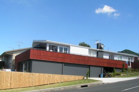 Photo of property in 145 Nile Road, Milford, Auckland, 0620