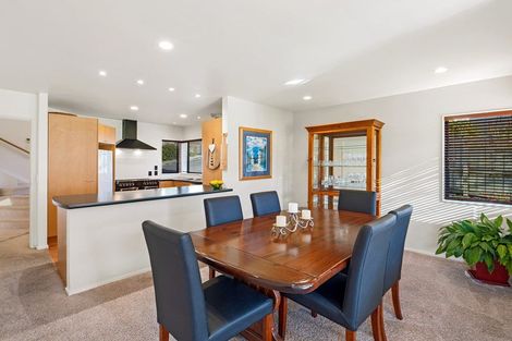 Photo of property in 33a Bronzewing Terrace, Unsworth Heights, Auckland, 0632