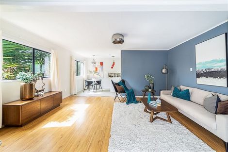 Photo of property in 30 Silverstone Place, Henderson, Auckland, 0612