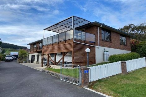 Photo of property in 13 Sandown Street, Waihola, Milton, 9073