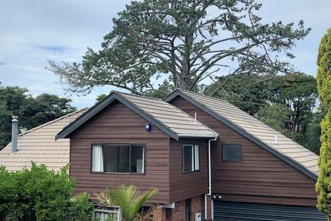 Photo of property in 2/20 Lagoon Way, West Harbour, Auckland, 0618