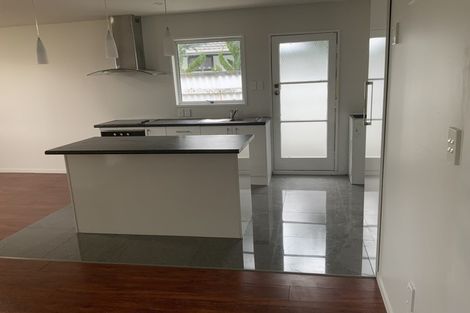 Photo of property in 26 Nile Road, Kelston, Auckland, 0602