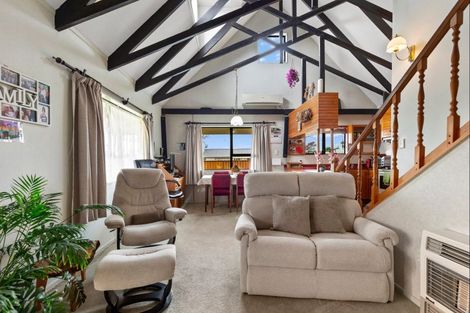 Photo of property in 14 Rimu Street, Levin, 5510