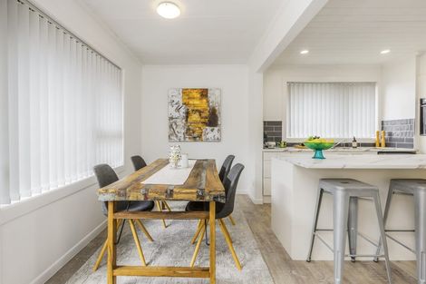 Photo of property in 5 Bunnythorpe Road, Papakura, 2110