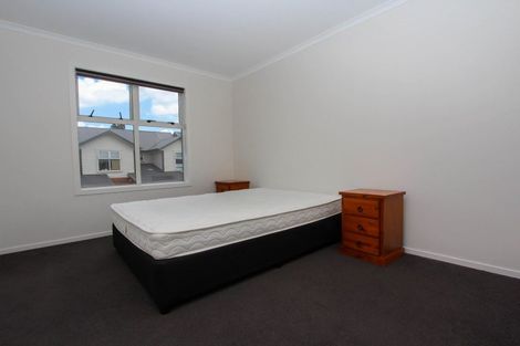 Photo of property in 33 Chiefs Court, Hamilton East, Hamilton, 3216