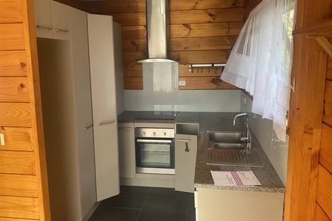 Photo of property in 1/3 Manutara Avenue, Forrest Hill, Auckland, 0620