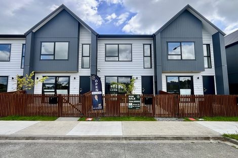 Photo of property in 9 Resnik Crescent, Kumeu, 0810