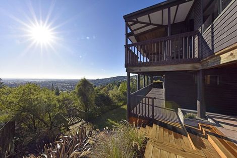 Photo of property in 7 Arahura Place, Cashmere, Christchurch, 8022