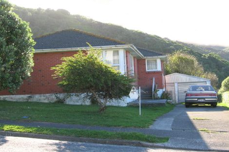 Photo of property in 16 Mahinawa Street, Takapuwahia, Porirua, 5022