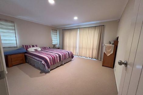 Photo of property in 8 Glanmire Place, Flat Bush, Auckland, 2016
