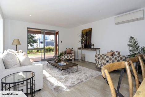 Photo of property in 10 Tuangi Way, Papamoa Beach, Papamoa, 3118