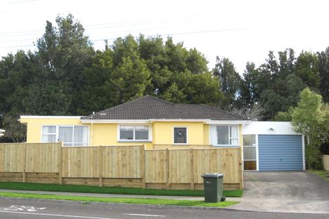 Photo of property in 392 Mangorei Road, Merrilands, New Plymouth, 4312