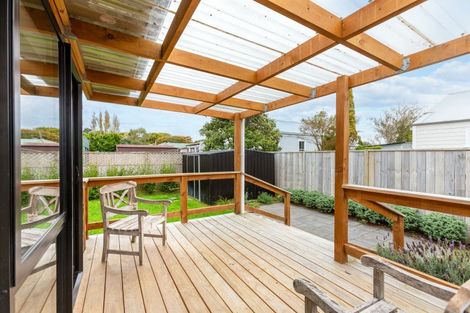 Photo of property in 17 Hall Street, Woodville, 4920