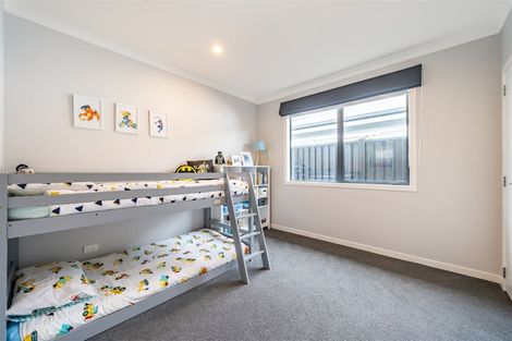 Photo of property in 7 Don Griffin Grove, Trentham, Upper Hutt, 5018