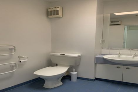 Photo of property in St James Courts, 2/77 Gloucester Street, Christchurch Central, Christchurch, 8013