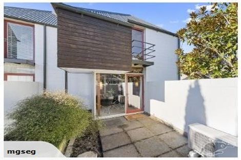 Photo of property in 1/30 Clissold Street, Merivale, Christchurch, 8014