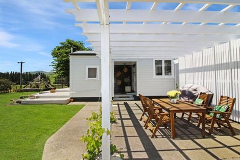 Photo of property in 7685 State Highway 1, Taihape, 4794