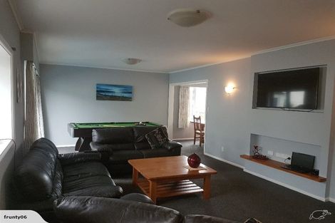 Photo of property in 54 Effingham Street, North New Brighton, Christchurch, 8083