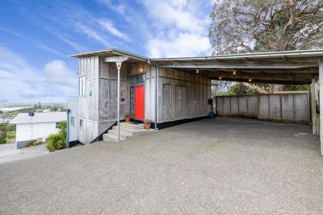 Photo of property in 3/32 Hand Road, Helensville, 0800