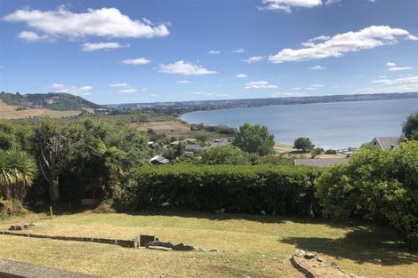 Photo of property in 7a Naera Place, Kawaha Point, Rotorua, 3010