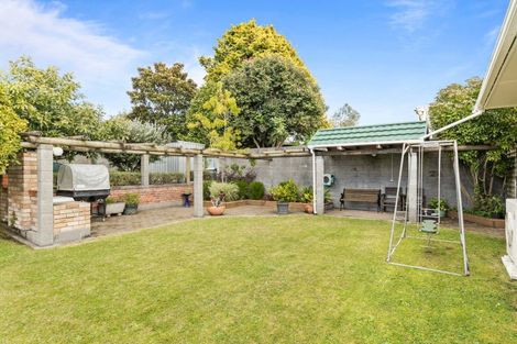 Photo of property in 71 Clawton Street, Westown, New Plymouth, 4310