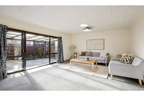 Photo of property in 154 West Belt, Rangiora, 7400