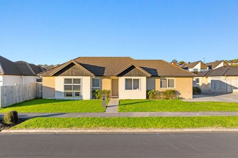 Photo of property in 35 Okawa Avenue, Papakura, 2110
