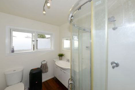 Photo of property in 21 Hanrahan Street, Upper Riccarton, Christchurch, 8041