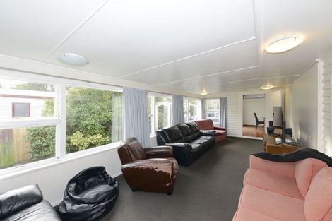 Photo of property in 21 Hanrahan Street, Upper Riccarton, Christchurch, 8041