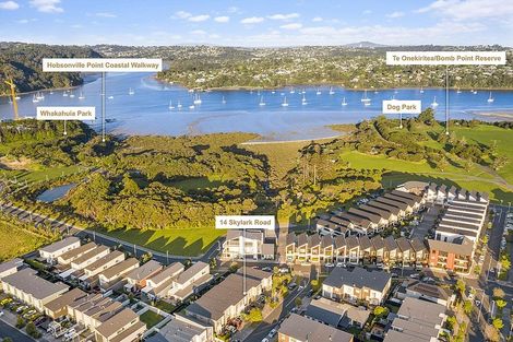 Photo of property in 14 Skylark Road, Hobsonville, Auckland, 0616