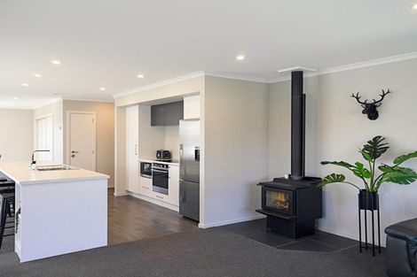 Photo of property in 5 Lakeland Avenue, Twizel, 7901