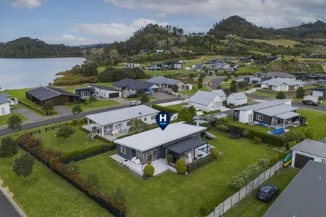Photo of property in 3 Voyager Place, Cooks Beach, Whitianga, 3591