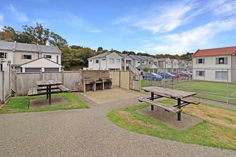 Photo of property in Monterey Apartments, 11/232 Middleton Road, Glenside, Wellington, 6037