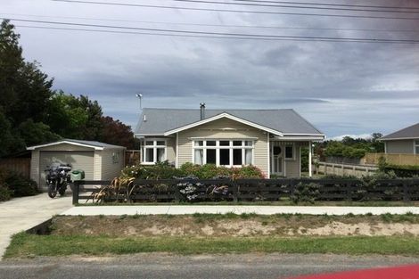 Photo of property in 34 Esther Street, Martinborough, 5711