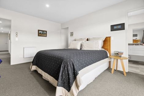 Photo of property in 30 Mount Linton Avenue, Wanaka, 9305