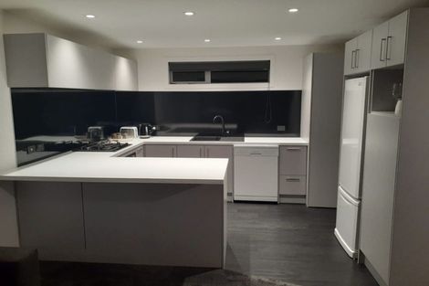 Photo of property in 178 Victoria Road, Saint Clair, Dunedin, 9012