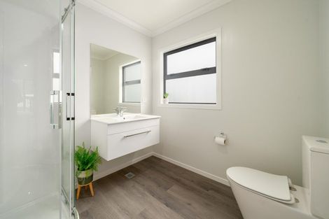 Photo of property in 140 Jamaica Drive, Grenada North, Wellington, 5028