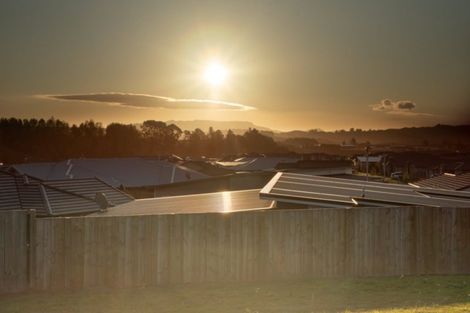 Photo of property in 5 Okataina Street, Pyes Pa, Tauranga, 3112