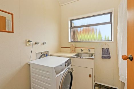 Photo of property in 37 Anderson Road, Taradale, Napier, 4112